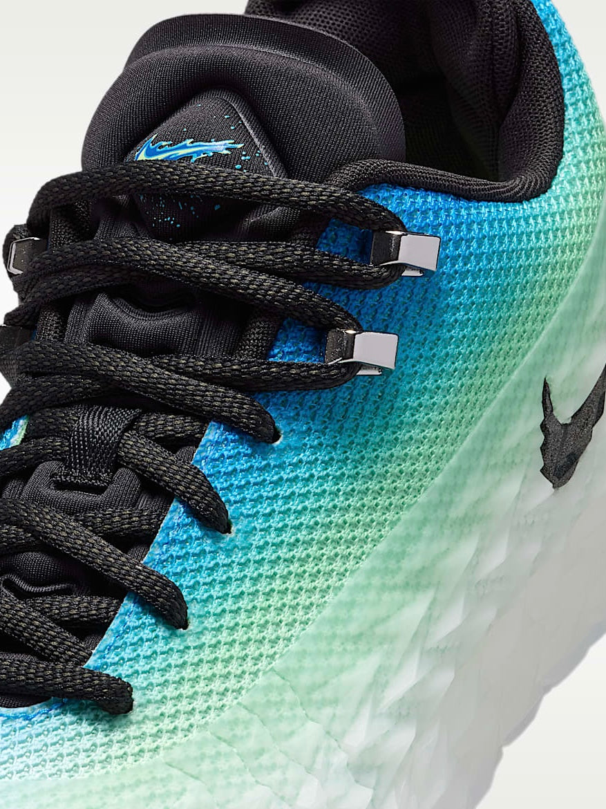 Nike S.T. Charge EP