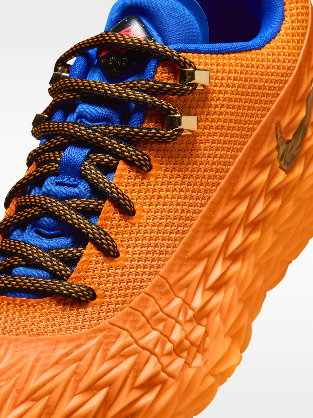Nike ST Charge Detroit Tough